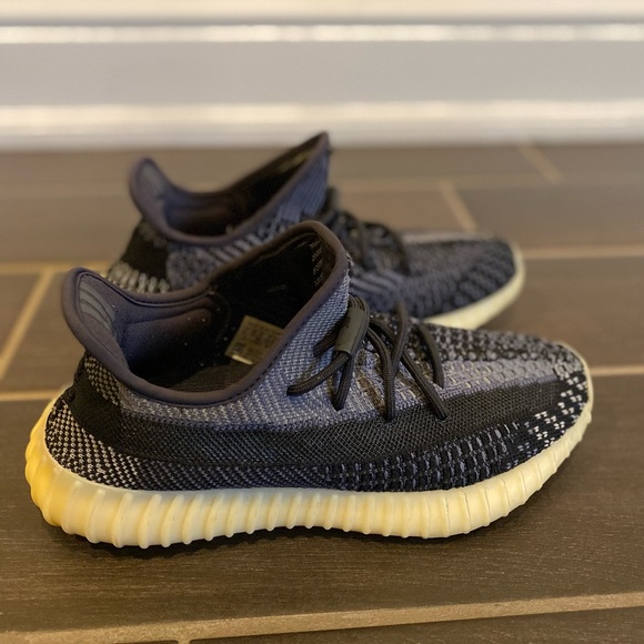 Adidas Yeezy boost 350 size 7.5 carbon